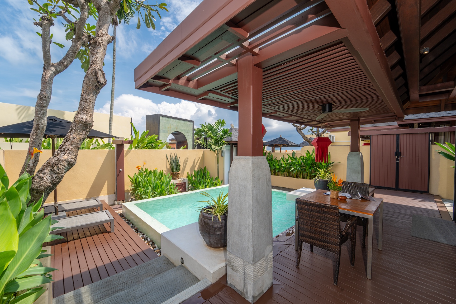 Grand Pool Villa 8