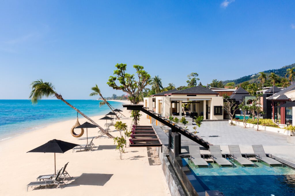 New Edge Infinity Pool 4