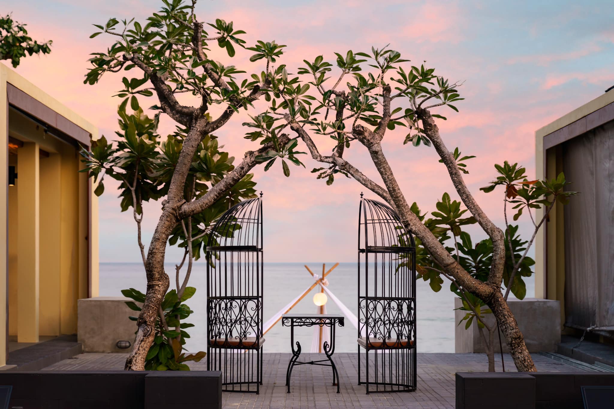 Romantic Dining Experience 4